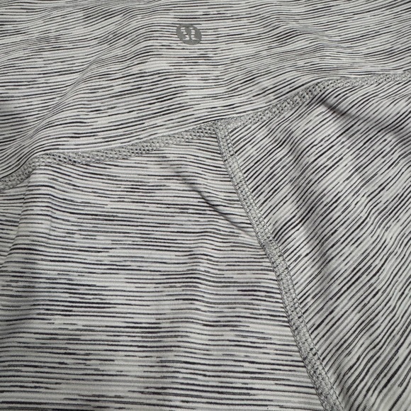 lululemon athletica Gray Leggings - Picture 5 of 5